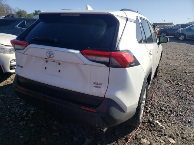 Photo 3 VIN: JTMP1RFV3KD046808 - TOYOTA RAV4 XLE 