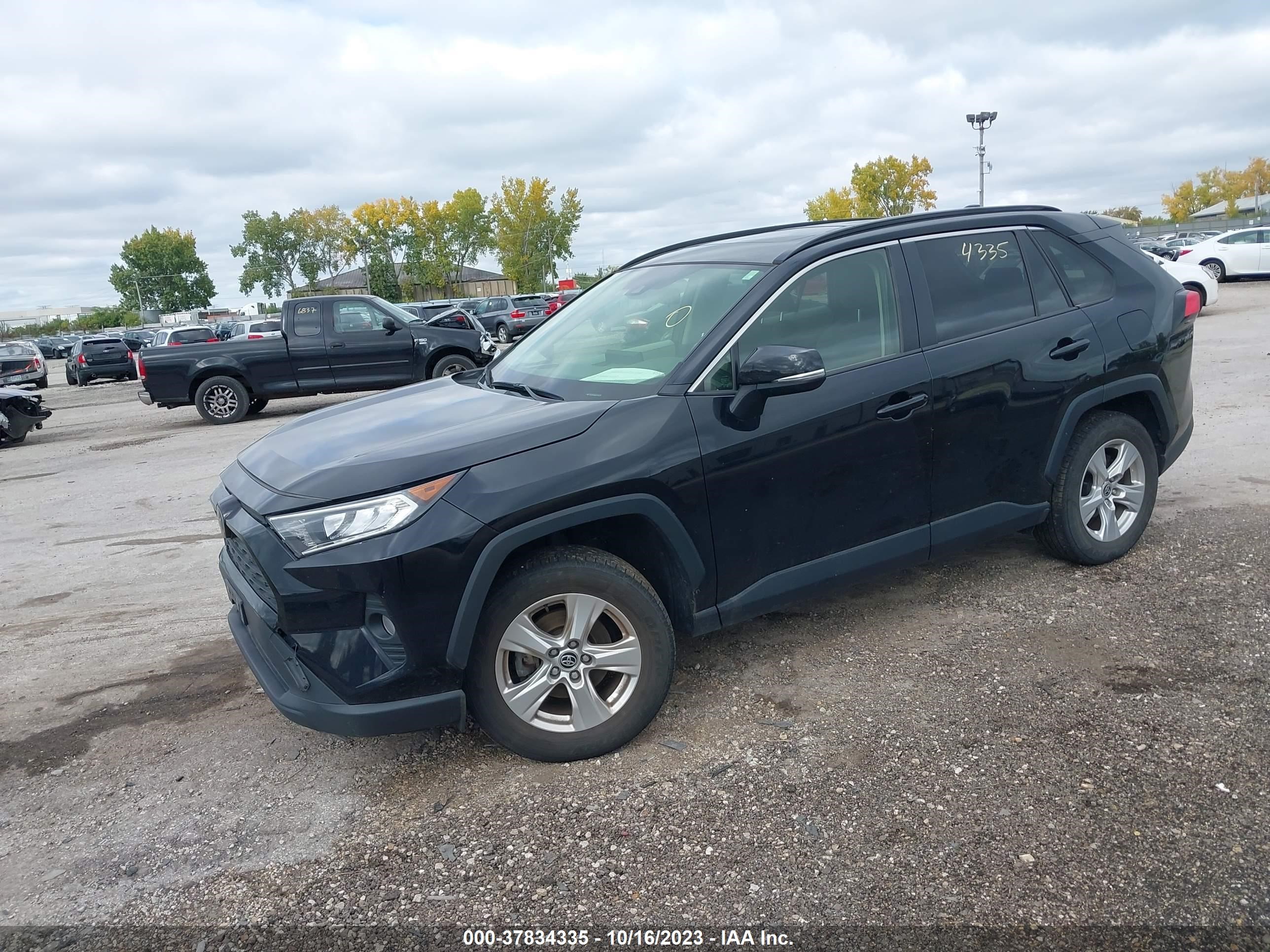 Photo 1 VIN: JTMP1RFV3MD074076 - TOYOTA RAV 4 