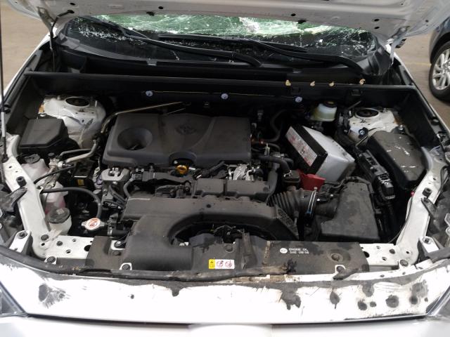 Photo 6 VIN: JTMP1RFV4KD023215 - TOYOTA RAV4 XLE 