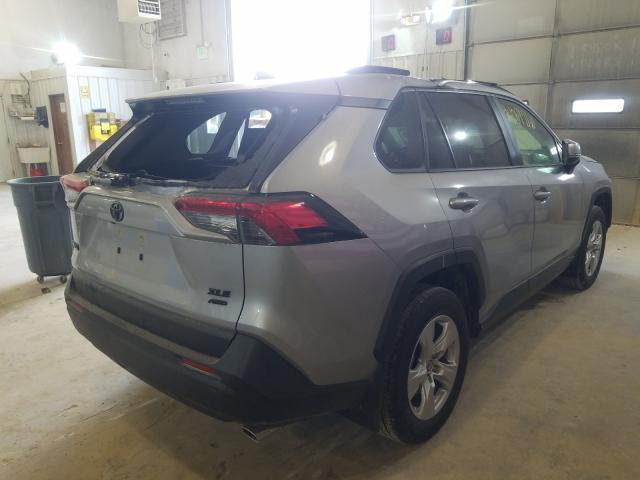 Photo 3 VIN: JTMP1RFV4KD039379 - TOYOTA RAV4 