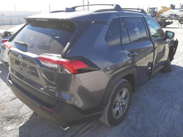 Photo 3 VIN: JTMP1RFV5KD031064 - TOYOTA RAV4 XLE 