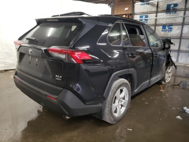 Photo 3 VIN: JTMP1RFV5KD502467 - TOYOTA RAV4 XLE 