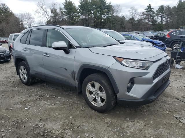 Photo 3 VIN: JTMP1RFV7KD028697 - TOYOTA RAV4 XLE 