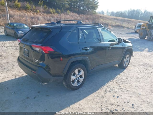 Photo 3 VIN: JTMP1RFV7MD077692 - TOYOTA RAV4 