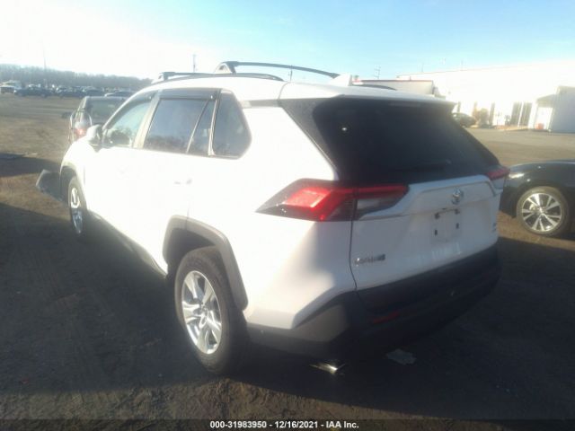 Photo 2 VIN: JTMP1RFV8KD017675 - TOYOTA RAV4 