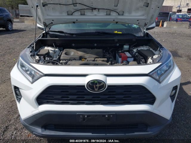 Photo 9 VIN: JTMP1RFV8KD022942 - TOYOTA RAV4 