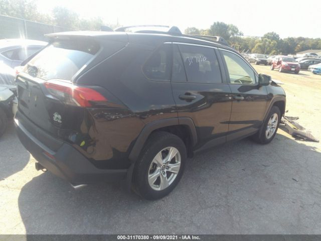 Photo 3 VIN: JTMP1RFV8KJ022988 - TOYOTA RAV4 