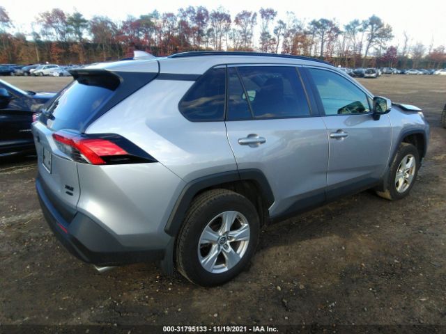 Photo 3 VIN: JTMP1RFV8MD071481 - TOYOTA RAV4 