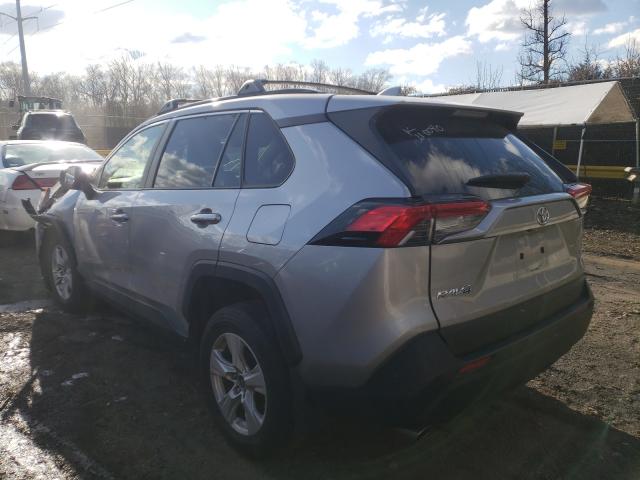 Photo 2 VIN: JTMP1RFV9KD506635 - TOYOTA RAV4 XLE 