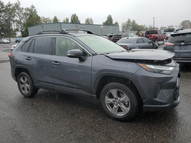 Photo 3 VIN: JTMP1RFV9PD094451 - TOYOTA RAV4 XLE 