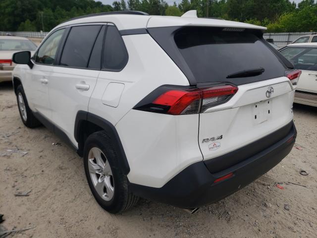 Photo 2 VIN: JTMP1RFVXKD018813 - TOYOTA RAV4 XLE 