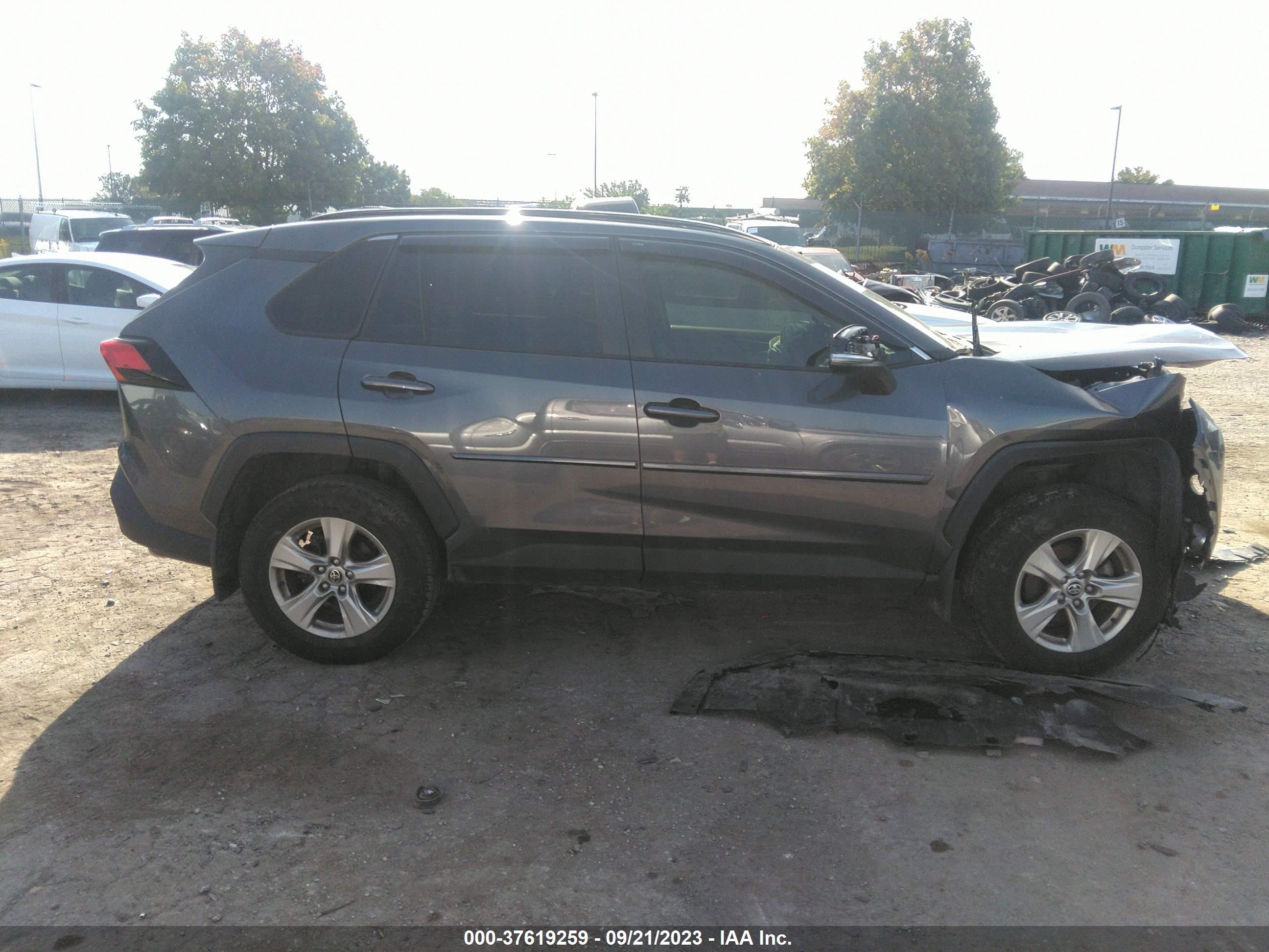 Photo 12 VIN: JTMP1RFVXLD051988 - TOYOTA RAV 4 