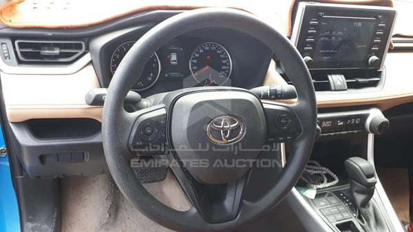 Photo 12 VIN: JTMR13FV3KD023762 - TOYOTA RAV 4 