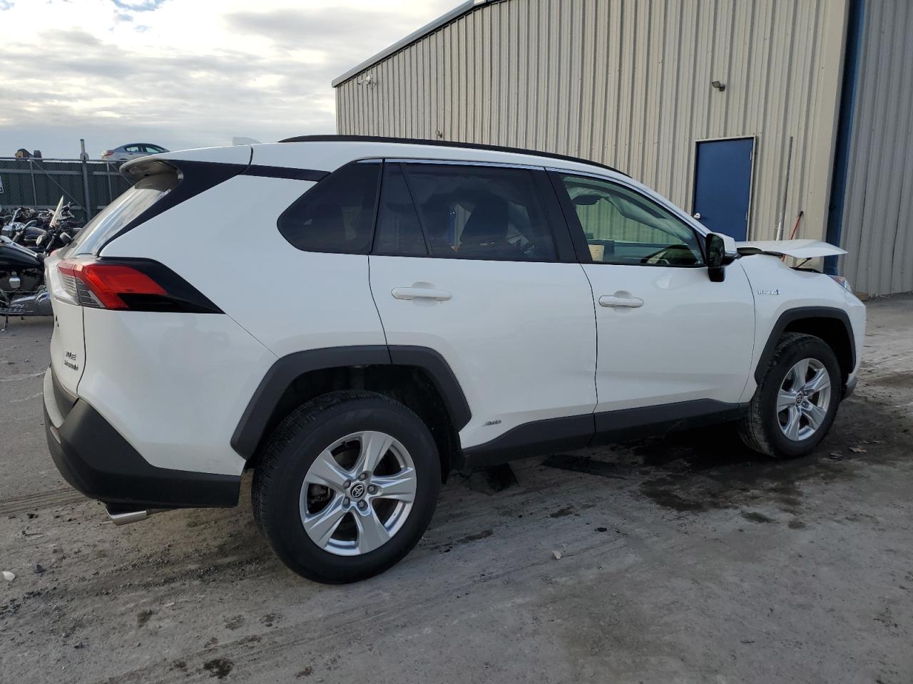 Photo 2 VIN: JTMR6RFV3MD014521 - TOYOTA RAV4 