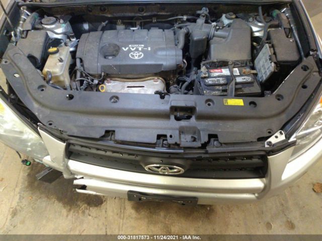 Photo 9 VIN: JTMRF4DV5B5038428 - TOYOTA RAV4 