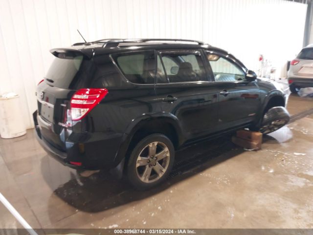 Photo 3 VIN: JTMRF4DV5B5047694 - TOYOTA RAV4 