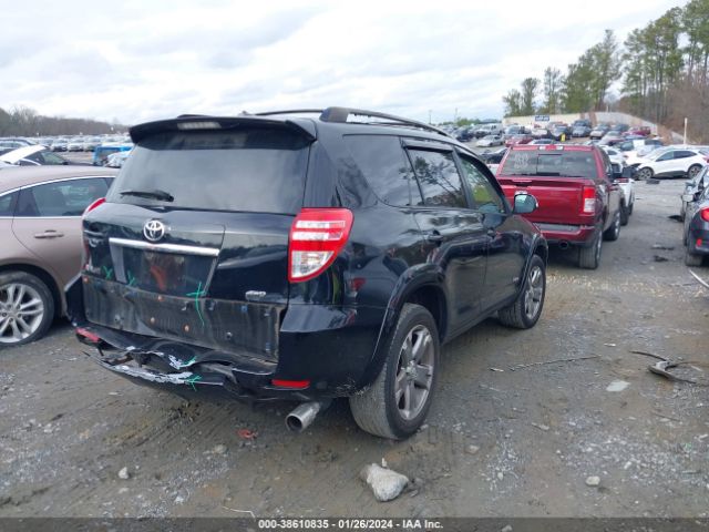 Photo 3 VIN: JTMRF4DV6B5038227 - TOYOTA RAV4 