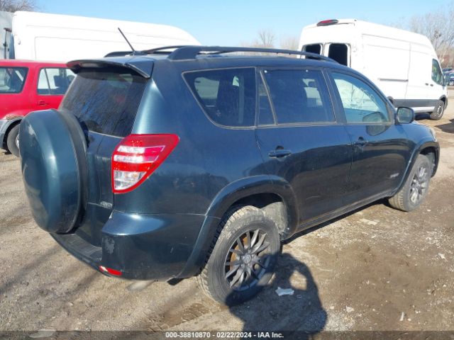 Photo 3 VIN: JTMRF4DV8A5028412 - TOYOTA RAV4 