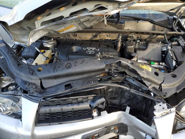 Photo 11 VIN: JTMRF4DV9B5037685 - TOYOTA RAV4 