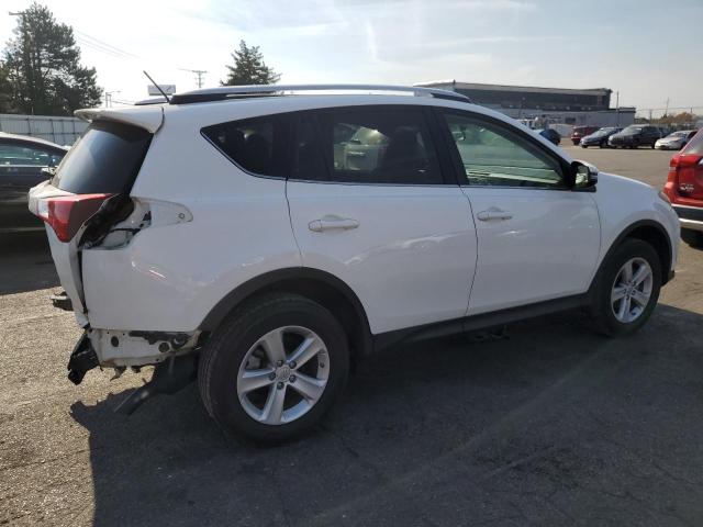 Photo 2 VIN: JTMRFREV0DD001775 - TOYOTA RAV4 XLE 