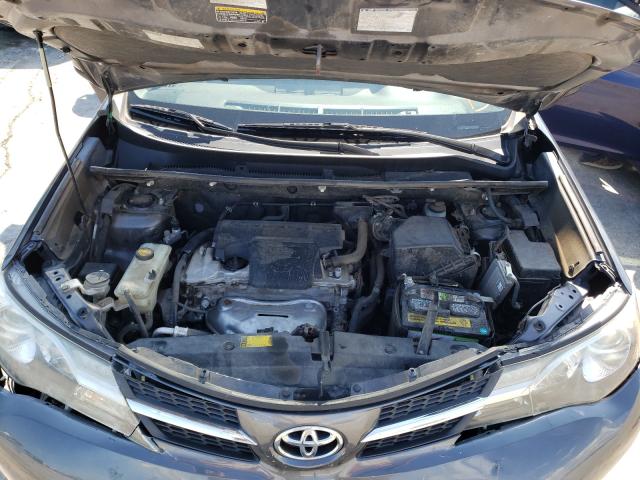 Photo 6 VIN: JTMRFREV0DD012548 - TOYOTA RAV4 XLE 