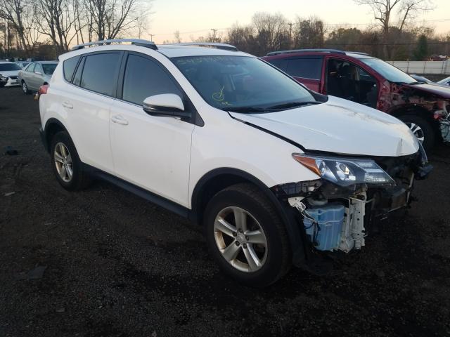 Photo 0 VIN: JTMRFREV0ED047169 - TOYOTA RAV4 XLE 