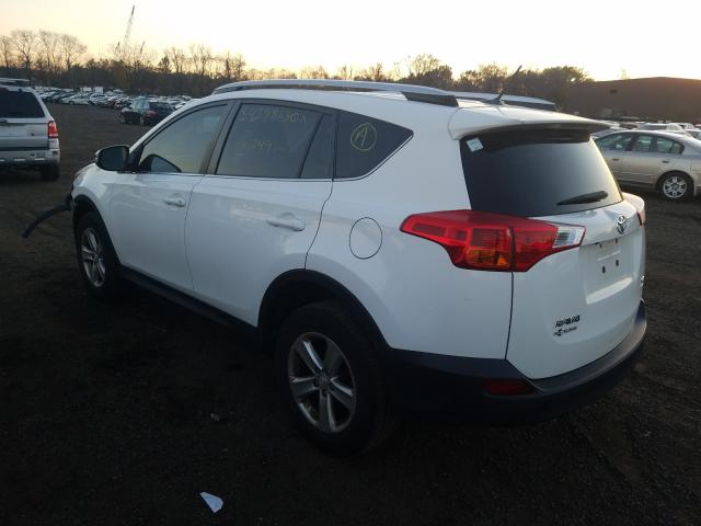 Photo 2 VIN: JTMRFREV0ED047169 - TOYOTA RAV4 XLE 