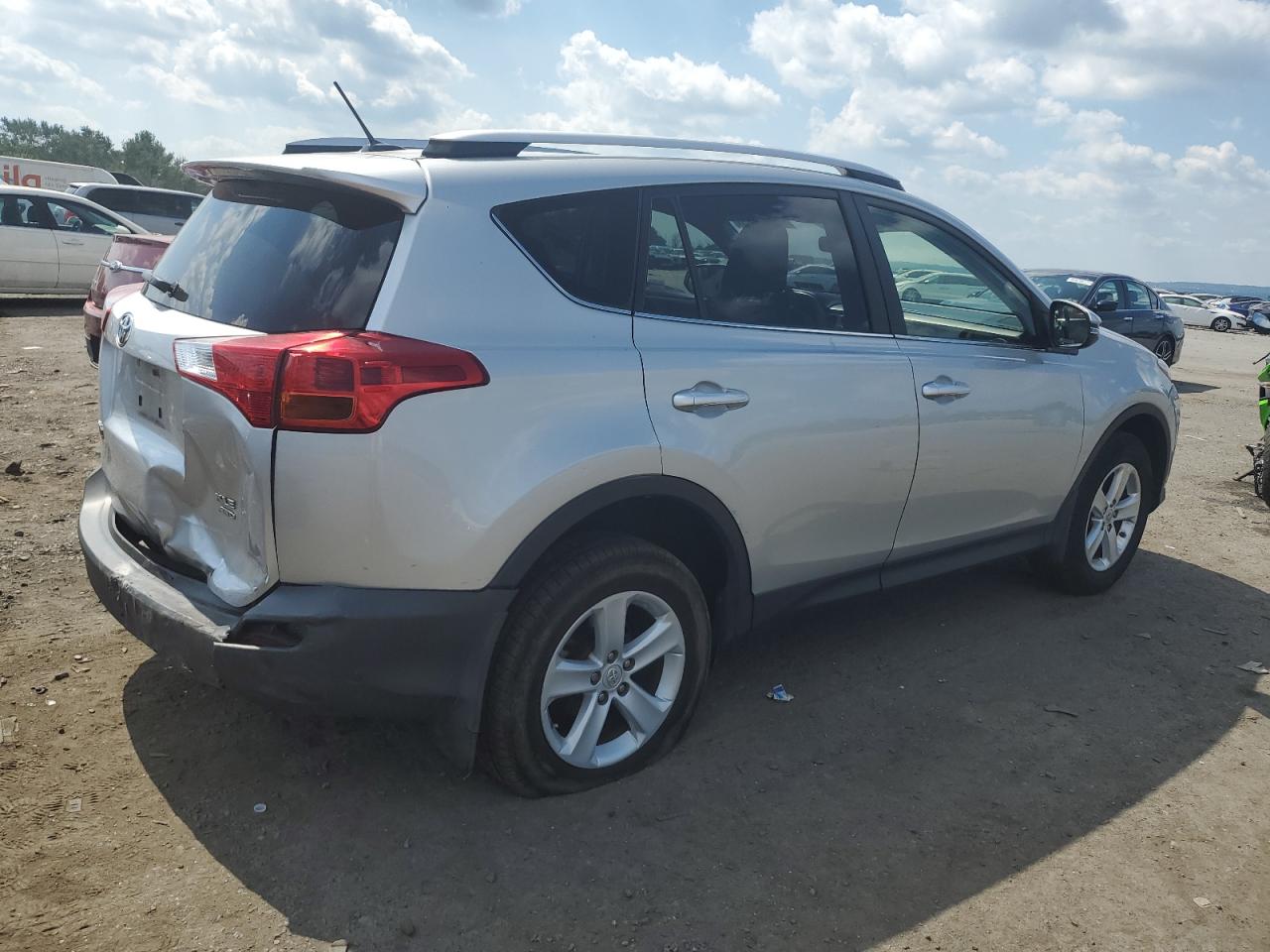 Photo 2 VIN: JTMRFREV0ED093360 - TOYOTA RAV 4 