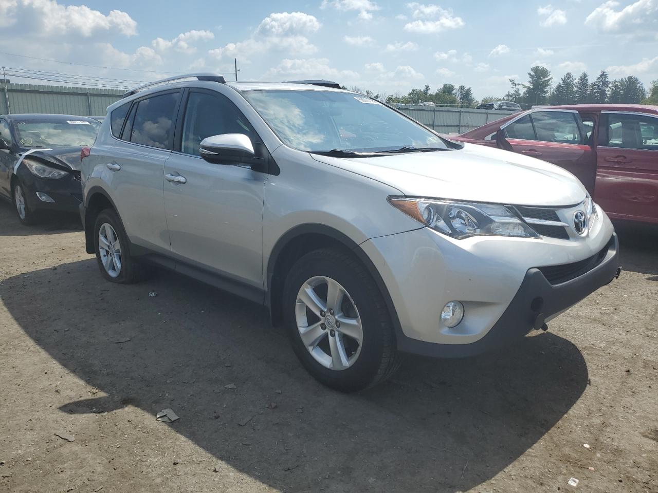 Photo 3 VIN: JTMRFREV0ED093360 - TOYOTA RAV 4 