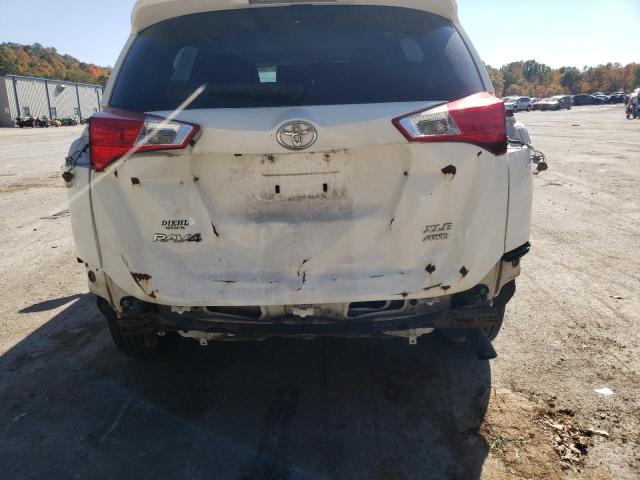 Photo 8 VIN: JTMRFREV0EJ004145 - TOYOTA RAV4 XLE 