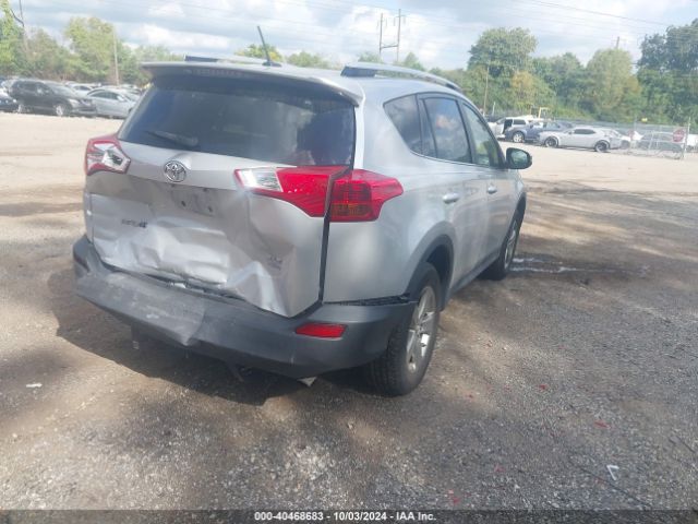 Photo 5 VIN: JTMRFREV0FD136130 - TOYOTA RAV4 