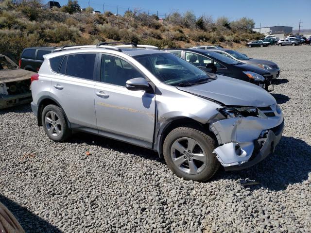 Photo 3 VIN: JTMRFREV0FD141540 - TOYOTA RAV4 XLE 