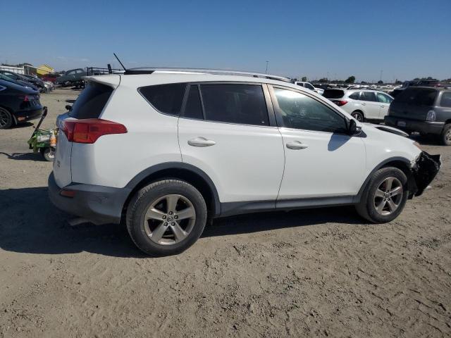 Photo 2 VIN: JTMRFREV0FJ035400 - TOYOTA RAV4 XLE 