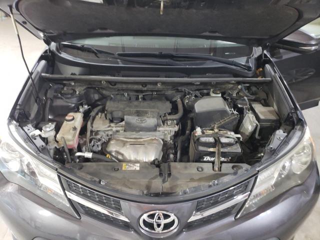 Photo 11 VIN: JTMRFREV0FJ037597 - TOYOTA RAV4 XLE 