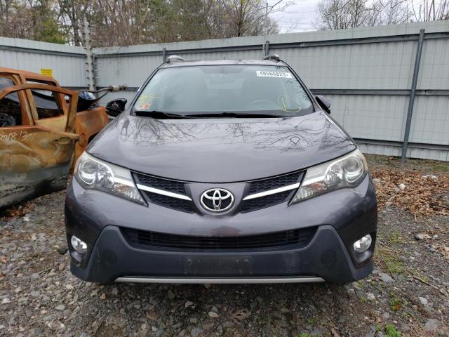 Photo 4 VIN: JTMRFREV0FJ037597 - TOYOTA RAV4 XLE 