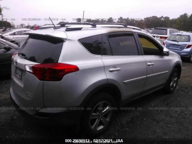 Photo 3 VIN: JTMRFREV0FJ038670 - TOYOTA RAV4 