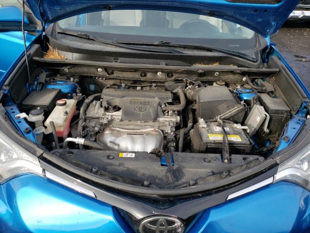 Photo 6 VIN: JTMRFREV0GJ068706 - TOYOTA RAV4 XLE 