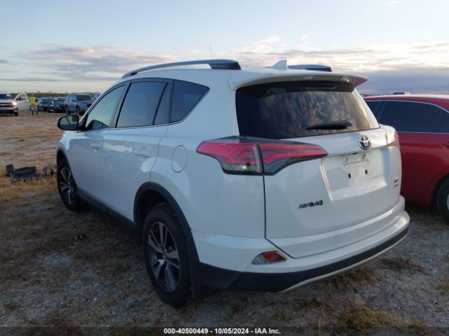 Photo 2 VIN: JTMRFREV0HJ710133 - TOYOTA RAV4 