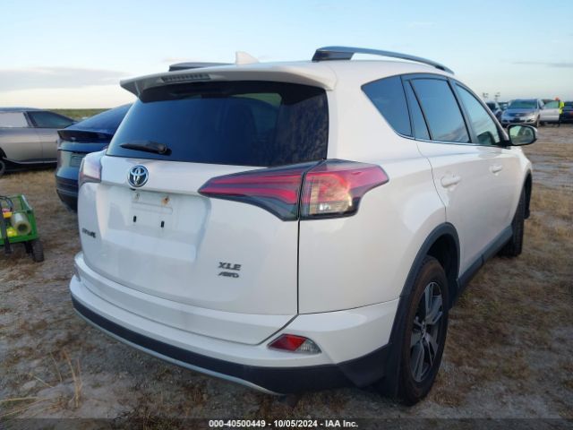 Photo 3 VIN: JTMRFREV0HJ710133 - TOYOTA RAV4 