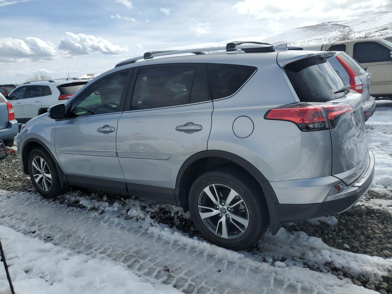 Photo 1 VIN: JTMRFREV0JJ240806 - TOYOTA RAV 4 