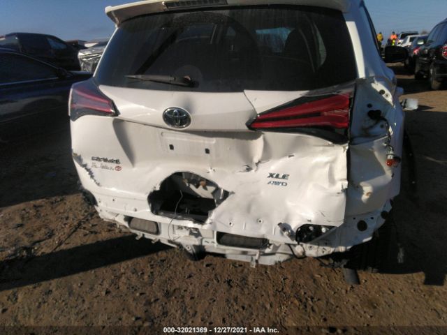 Photo 5 VIN: JTMRFREV0JJ255709 - TOYOTA RAV4 