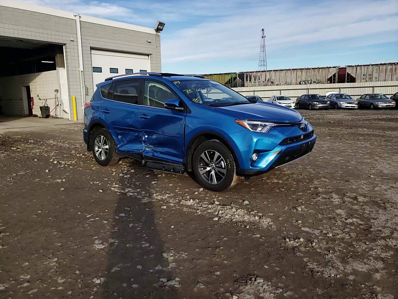 Photo 10 VIN: JTMRFREV0JJ255743 - TOYOTA RAV4 ADVEN 