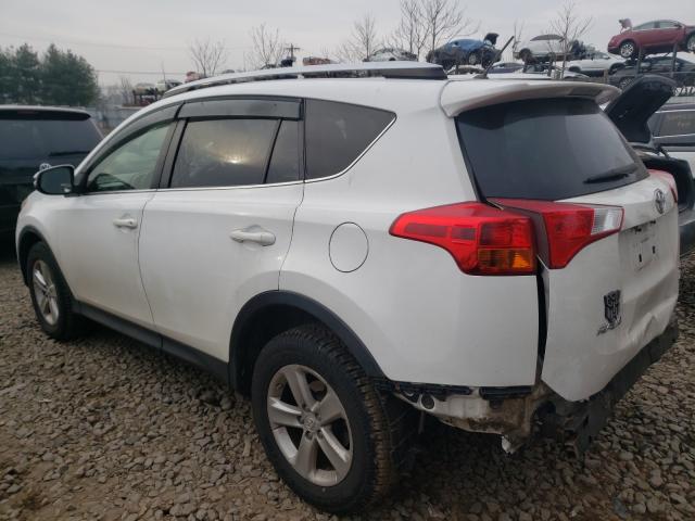 Photo 2 VIN: JTMRFREV1DD040830 - TOYOTA RAV4 XLE 