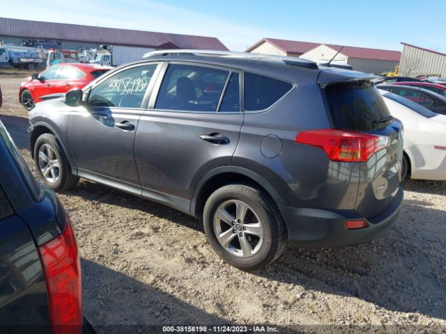 Photo 2 VIN: JTMRFREV1FJ041948 - TOYOTA RAV4 