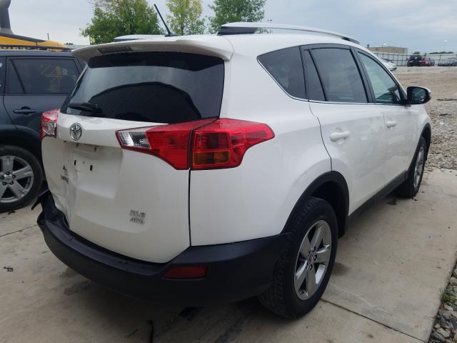 Photo 3 VIN: JTMRFREV1FJ050617 - TOYOTA RAV4 XLE 