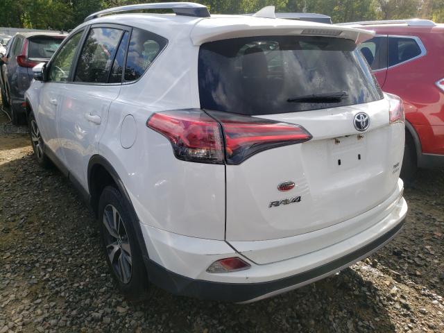 Photo 2 VIN: JTMRFREV1HD204552 - TOYOTA RAV4 XLE 