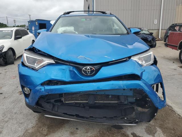 Photo 4 VIN: JTMRFREV1HJ164054 - TOYOTA RAV4 XLE 