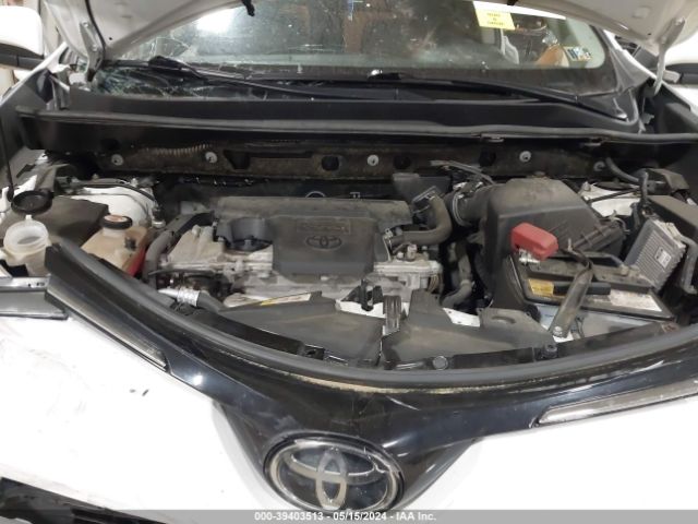 Photo 9 VIN: JTMRFREV1HJ174020 - TOYOTA RAV4 