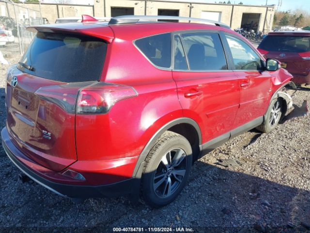 Photo 3 VIN: JTMRFREV1JD255457 - TOYOTA RAV4 