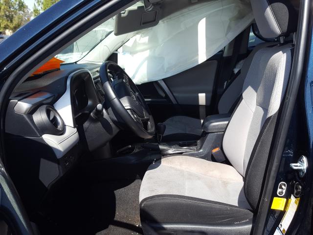 Photo 4 VIN: JTMRFREV1JD256298 - TOYOTA RAV4 ADVEN 